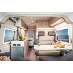 Hymer Camper Van Ayers Rock